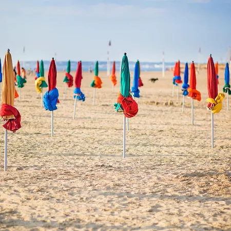 Le Grand Palais - 50m - Vue - Tennis アパート *