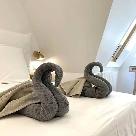 Le Grand Palais - 50m - Vue - Tennis *