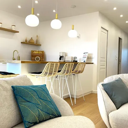 Le Grand Palais - 50m - Vue - Tennis