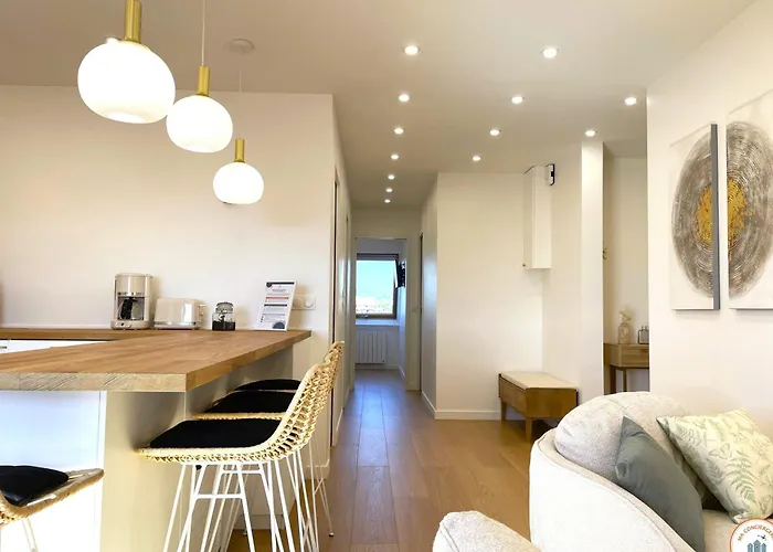 Le Grand Palais - 50m - Vue - Tennis *